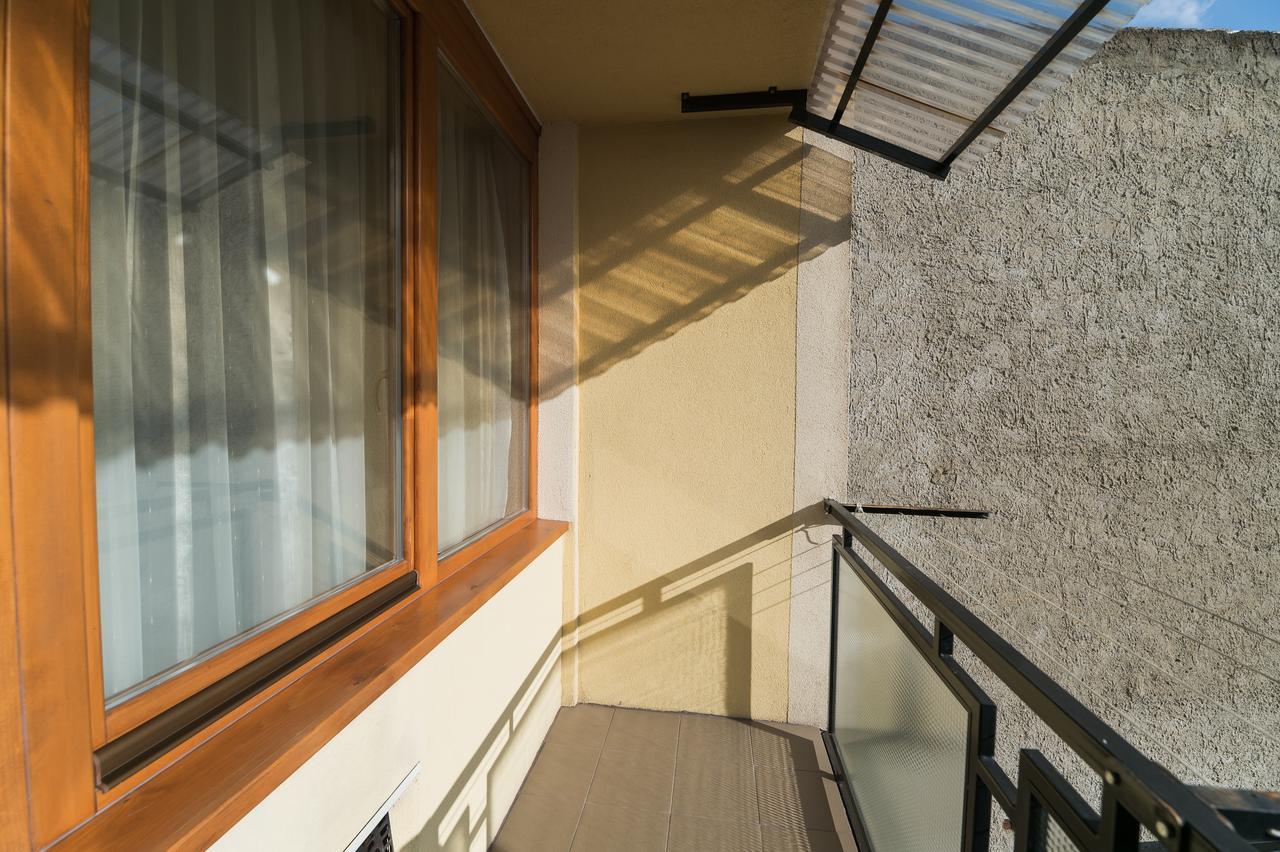 Lujzi Apartman Eger Exterior photo